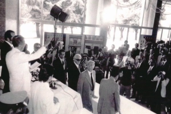 President Elias Sarkis Constitutional Right